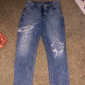 American Eagle mom jeans